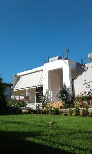 Toris House