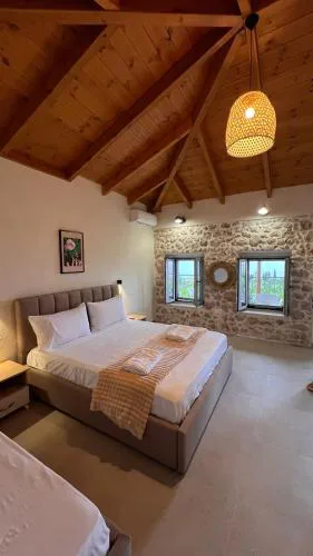 Laboda Rooms