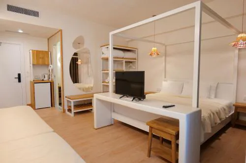Alex & Sofi Hotel