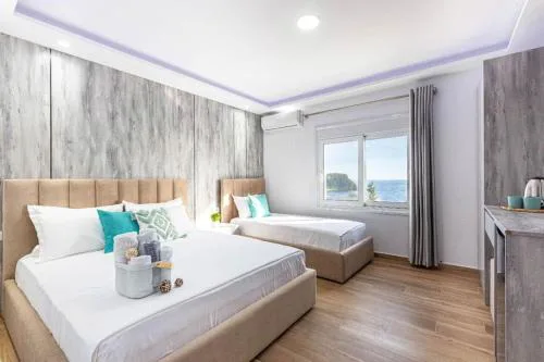 Hi'Mare TOP Sea View 1 - Parking and Kitchen