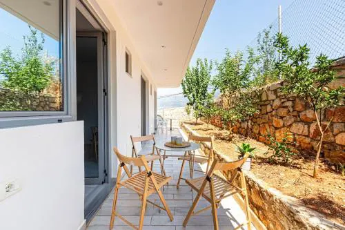 House of Stones 8, Cozy 1BR w Parking