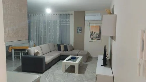 Manoli Apartments