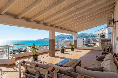 ALNES HOTEL