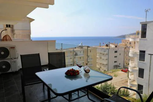 Blue Horizon apartment