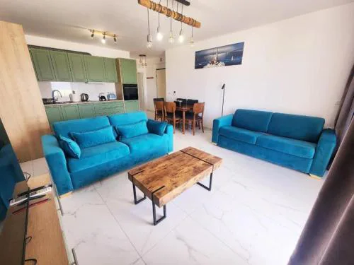Design Sea View Apartment