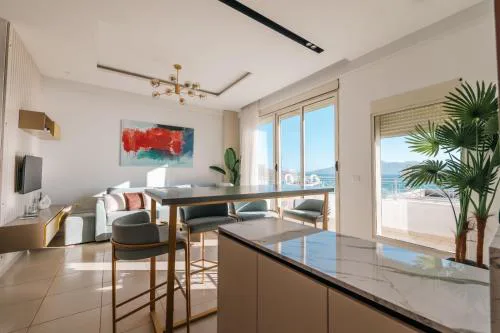 Domi Luxury beach view apartments in Saranda