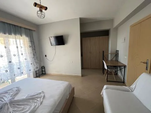 Eljon's Apartment-Cozy Stay in Saranda