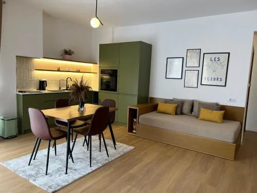 Flora Apartments Sarande