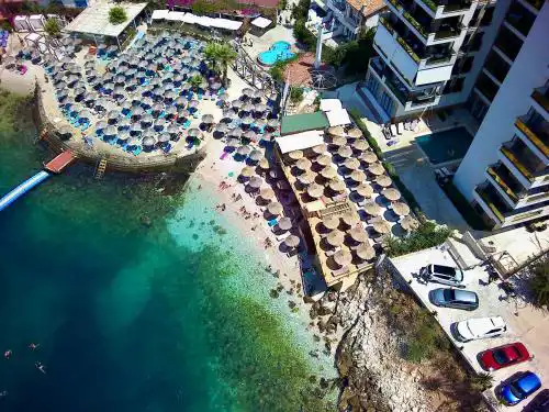 Golden Beach Suites