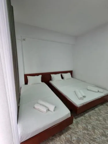 Ideal Apartments & Rooms