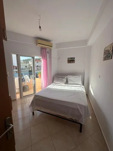 jimmy apartment koder Sarande