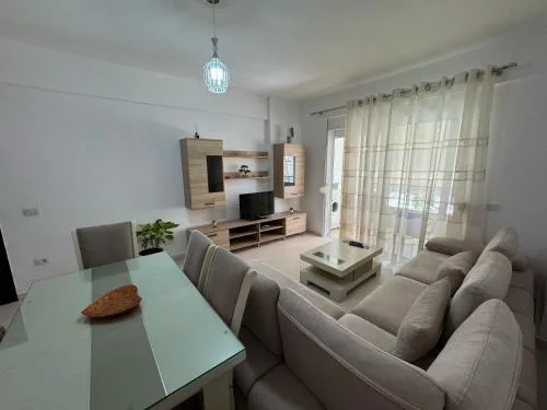 Kleo Apartment