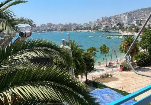 M & A apartment