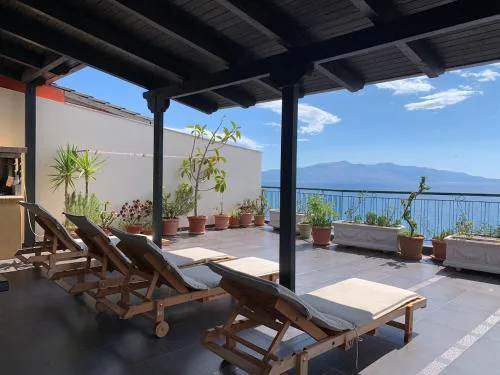 Orange sea view Penthouse
