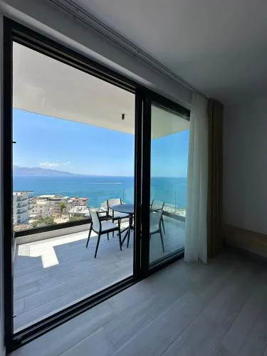 PANORAMA F1 Luxury Apartment