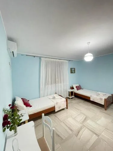 Paro’s apartment