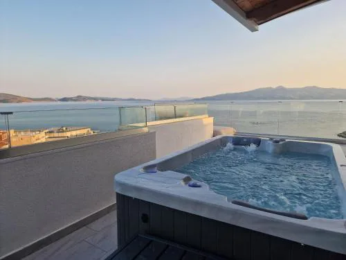 Penthouse with Jackuzy