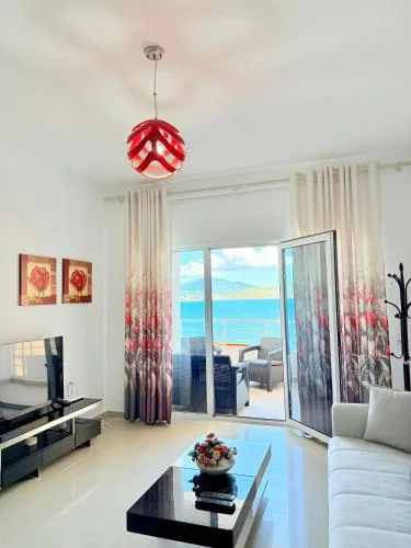 Red Infinity SeaView Apartment Saranda