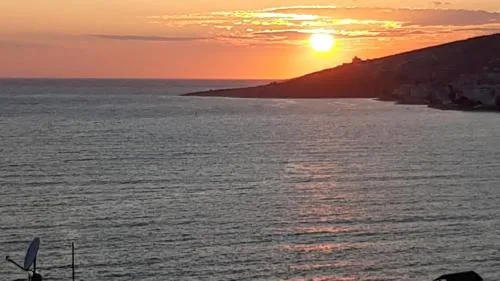 Rossana Sea View Apartment