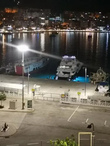 Saranda porti
