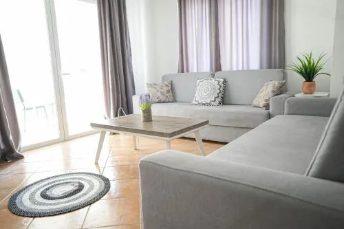 Saranda Waterside Apartments