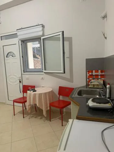 Studio for two person with aut balcony