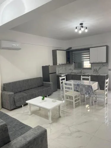 Taku apartment