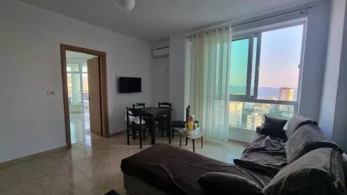Top of Saranda, The VIP Apt