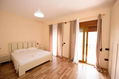 AM Apartments