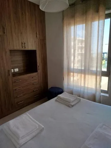 Apartment with a view & amenities
