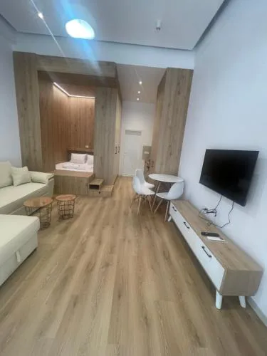 Apartment21&28