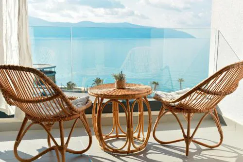 Doletti Seaview