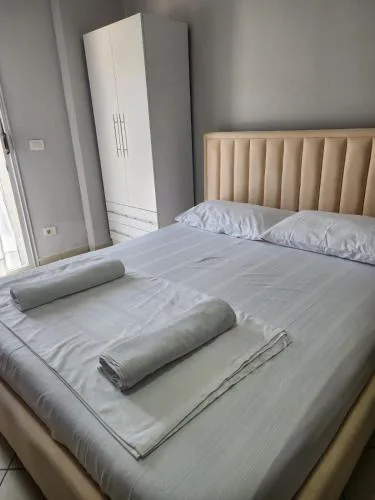 Enis Apartaments