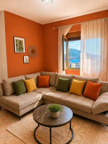 Geri Apartment