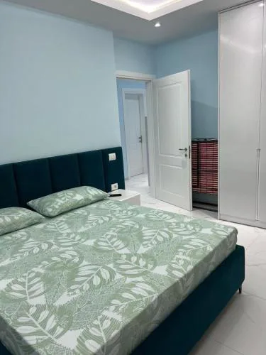Kean apartment