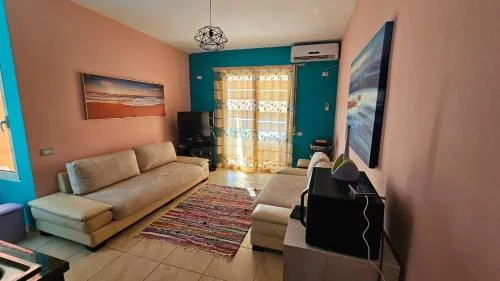 MAin Seaview Apartment