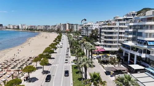 Marina Luxe Stay