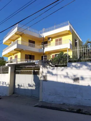 Metjus House
