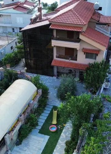 Modern Seaside Stay with Sunset Views & Private Balcony