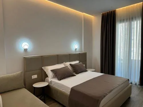 Ola Apartments