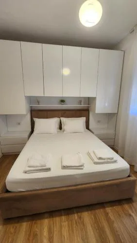 Seasons Apartment's Vlora