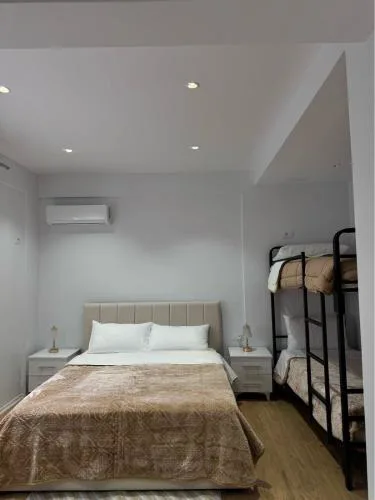 Serena Guest House
