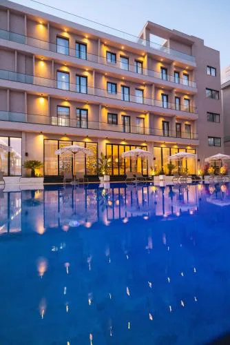 Tris3 Hotel