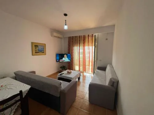 Vali Apartment