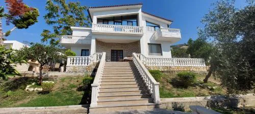 Villa Mare - for families & groups
