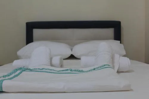 Xhejms Guest House