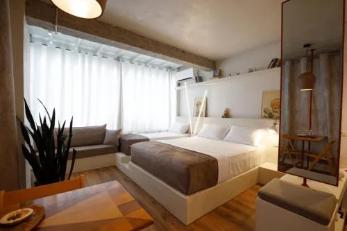 Delena's Rooms