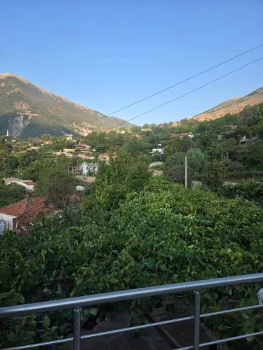 Emily Cottage house in Gjirokaster