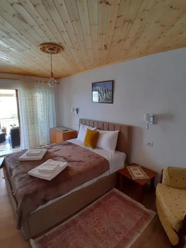 Guest House Ejona