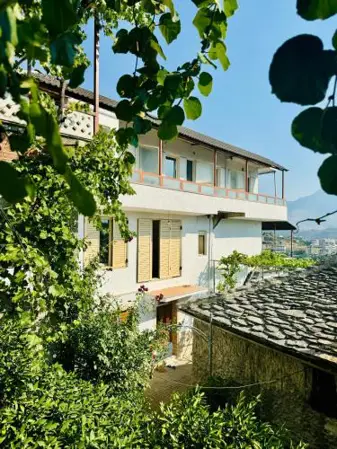 Guesthouse Shtino